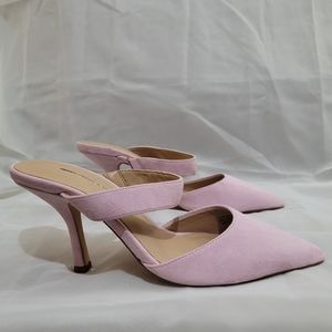 NWOT Lilac Suede Ann Taylor Pumps